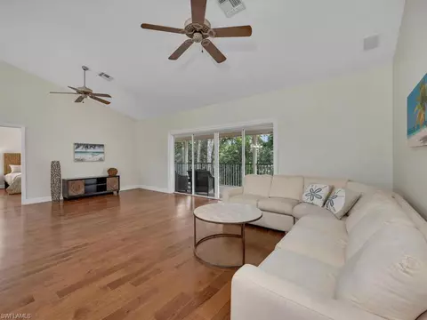 558 Corbel Dr, Naples, FL 34110 photo 10