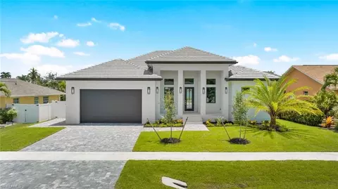 113 Tahiti Rd, Marco Island, FL 34145