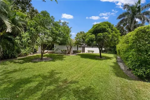 802 Tallow Tree Ct, Naples, FL 34108 photo 40