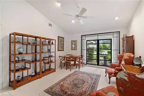 802 Tallow Tree Ct, Naples, FL 34108 photo 8