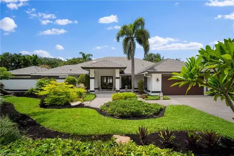 802 Tallow Tree Ct, Naples, FL 34108