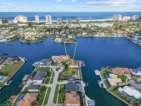 1020 Coronado Ct, Marco Island, FL 34145