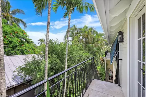 419 Central Ave, Naples, FL 34102 photo 24