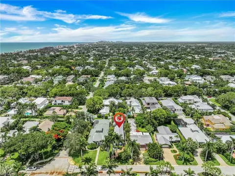 419 Central Ave, Naples, FL 34102 photo 8