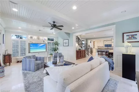 419 Central Ave, Naples, FL 34102 photo 19