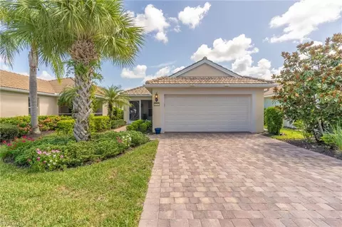 8717 Querce Ct, Naples, FL 34114 photo 3
