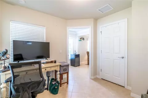 8717 Querce Ct, Naples, FL 34114 photo 31