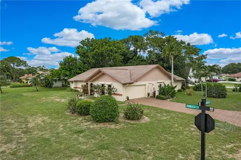 1911 Princess Ct, Naples, FL 34110 photo 3