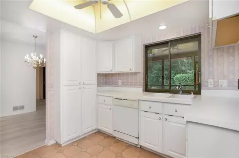 1911 Princess Ct, Naples, FL 34110 photo 17