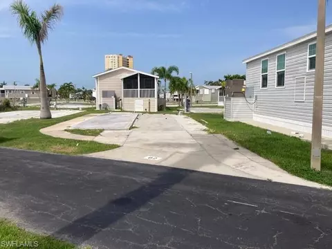 19681 Summerlin Rd E-62, Fort Myers, FL 33908