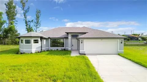 129 SW 28th Ter, Cape Coral, FL 33914