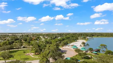 4718 Normandy Dr, Naples, FL 34112 photo 10