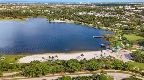 4718 Normandy Dr, Naples, FL 34112 photo 9