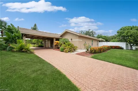 850 S Barfield Dr, Marco Island, FL 34145