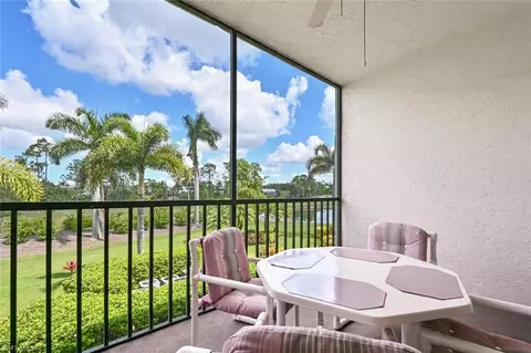 7340 Coventry Ct #814, Naples, FL 34104