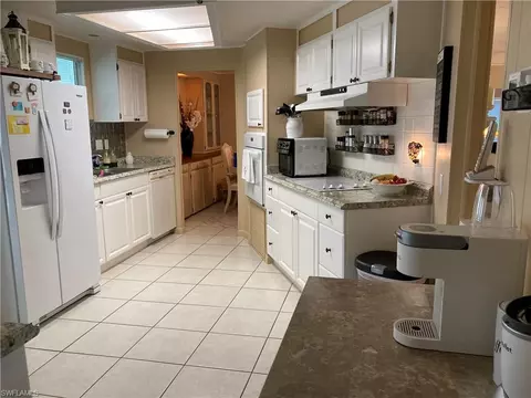 Kitchen - 32 Le Mans Dr, Naples, FL 34112 photo 2 of 6