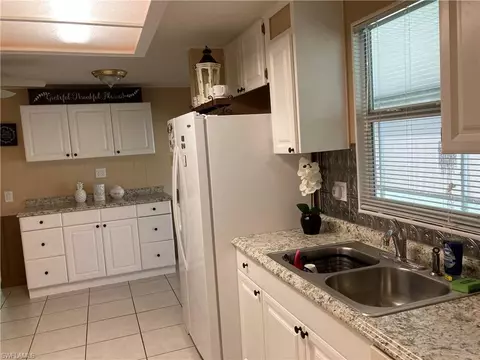 Kitchen - 32 Le Mans Dr, Naples, FL 34112 photo 3 of 6