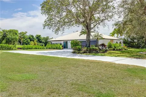 350 Burning Tree Dr, Naples, FL 34105 photo 34