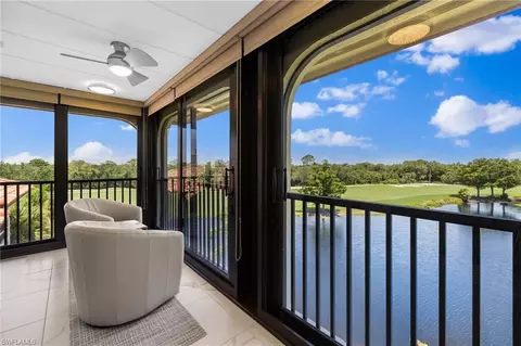 6060 Pelican Bay Blvd #B-505, Naples, FL 34108