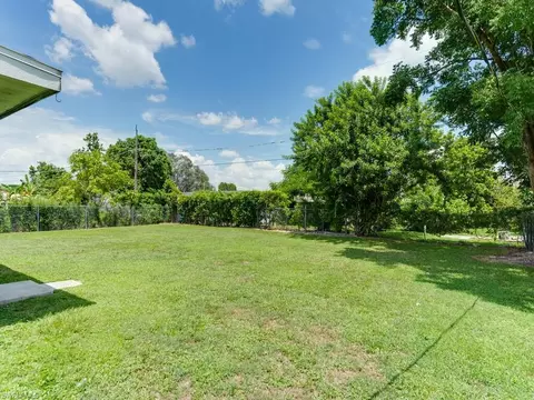 2118 51st Ter SW, Naples, FL 34116 photo 4