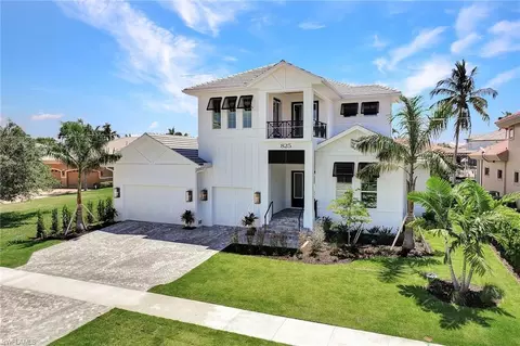 825 Swan Dr, Marco Island, FL 34145