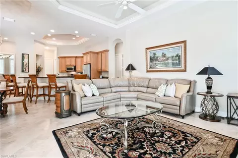 403 Saddlebrook Ln, Naples, FL 34110 photo 18