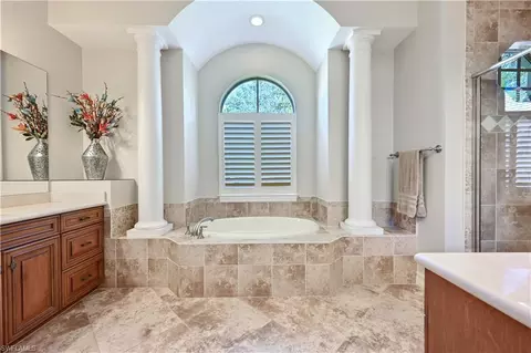 403 Saddlebrook Ln, Naples, FL 34110 photo 22