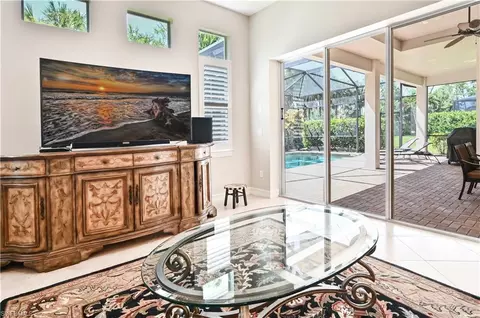 403 Saddlebrook Ln, Naples, FL 34110 photo 17