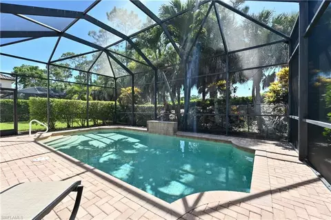 403 Saddlebrook Ln, Naples, FL 34110 photo 32
