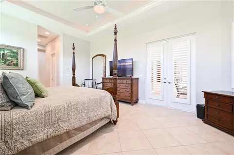 403 Saddlebrook Ln, Naples, FL 34110 photo 21