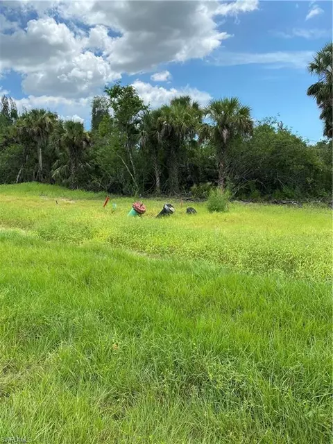 7235 Everglades Blvd N, Naples, FL 34120