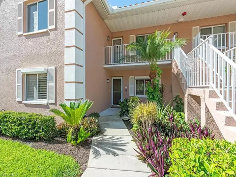 5924 Cranbrook Way #E103, Naples, FL 34112 photo 2