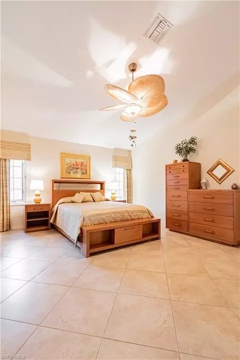 519 Cormorant Cv, Naples, FL 34113 photo 10