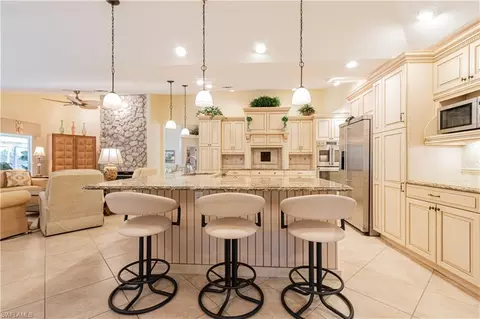 519 Cormorant Cv, Naples, FL 34113 photo 9