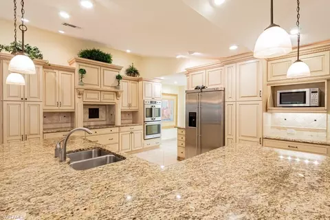 519 Cormorant Cv, Naples, FL 34113 photo 7
