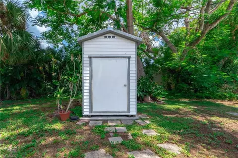 Exterior - 4169 Estey Ave, Naples, FL 34104 photo 6 of 9