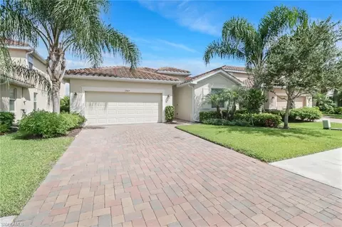 1987 Parson St, Naples, FL 34120 photo 1