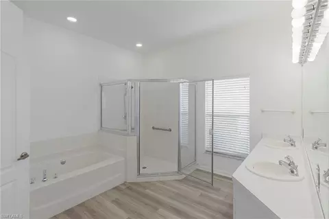 8020 Preakness Ct, Naples, FL 34113 photo 17