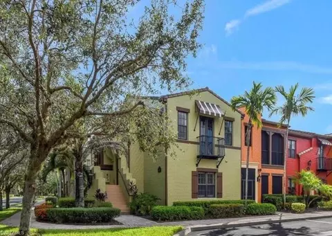 9144 Delano St #95-1, Naples, FL 34113