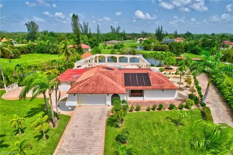 12302 Isabella Dr, Bonita Springs, FL 34135