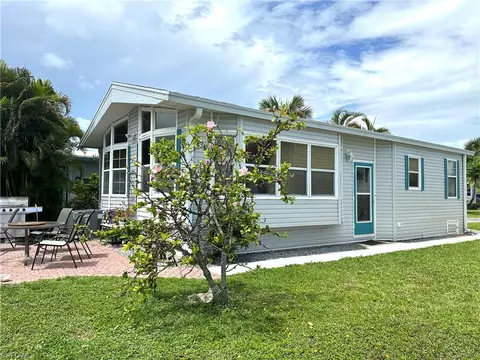 20091 Cobblestone Ct, Estero, FL 33928 photo 2