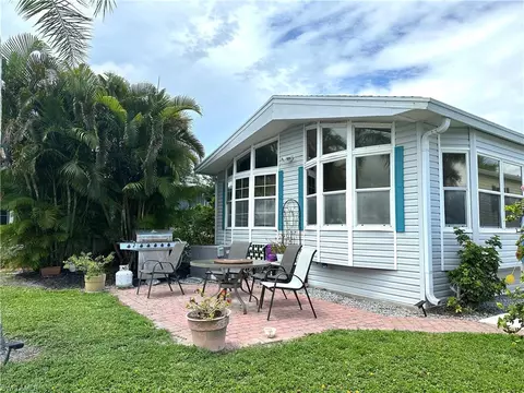 20091 Cobblestone Ct, Estero, FL 33928 photo 5