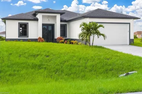 146 Pearson St, Lehigh Acres, FL 33974
