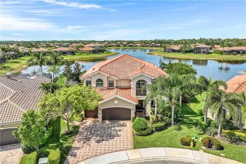 3994 Bering Ct, Naples, FL 34119