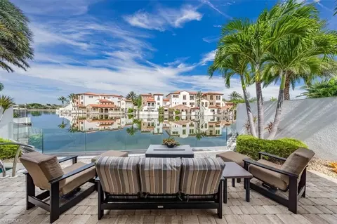 16504 Talis Park Dr, Naples, FL 34110