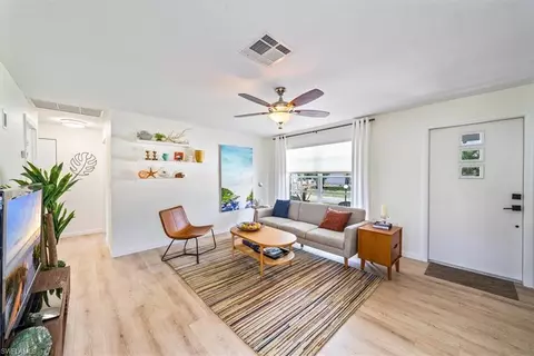 24 Kings Rd, Naples, FL 34112 photo 4
