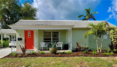24 Kings Rd, Naples, FL 34112