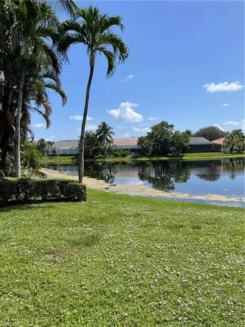 2018 Crown Pointe Blvd E, Naples, FL 34112 photo 8