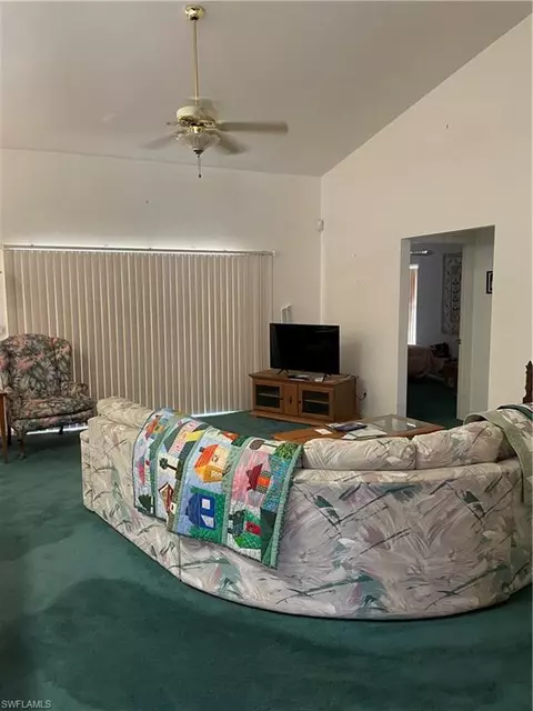 2018 Crown Pointe Blvd E, Naples, FL 34112 photo 4
