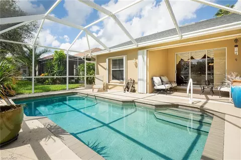 8018 Tauren Ct, Naples, FL 34119